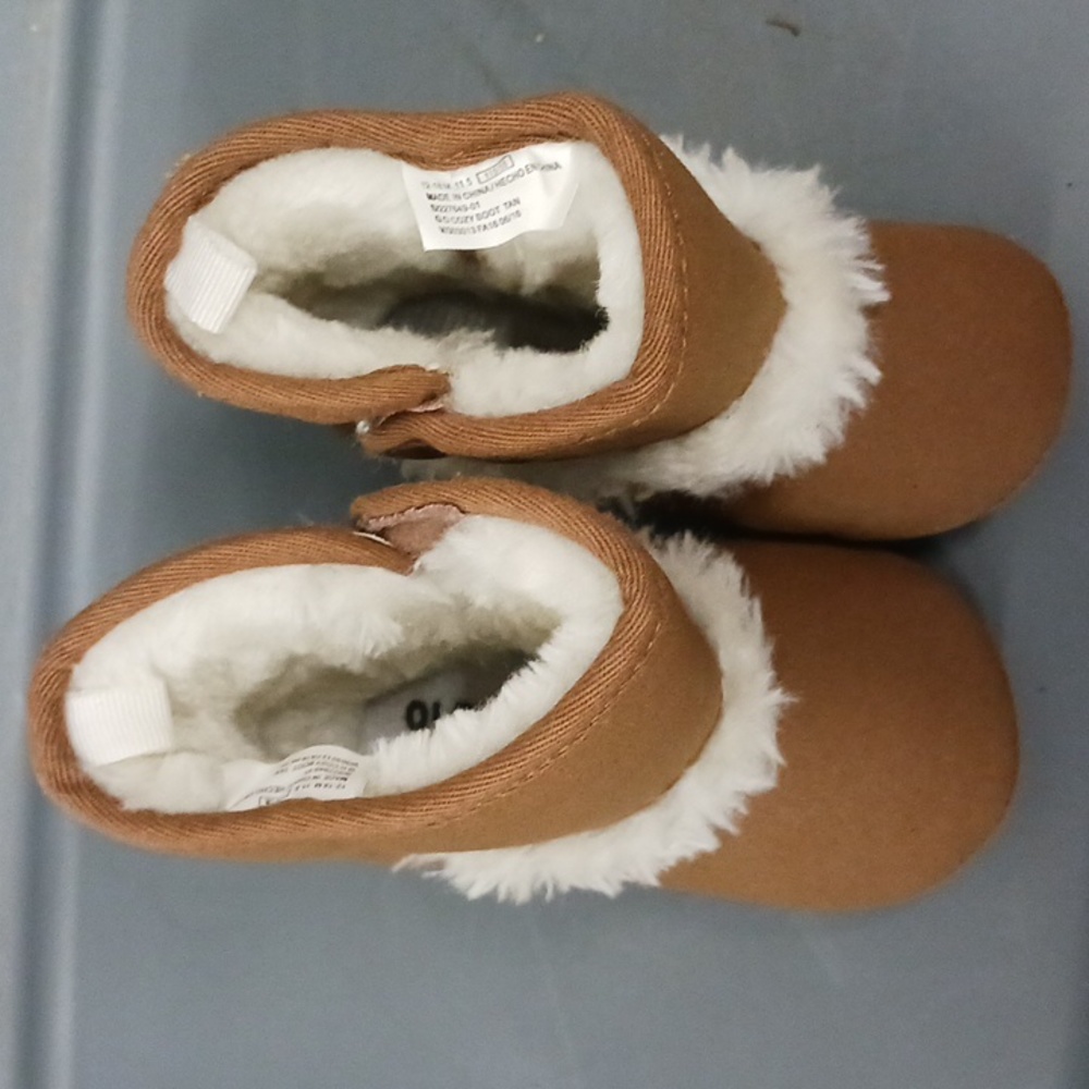 Snow boots - Picture 2 of 5